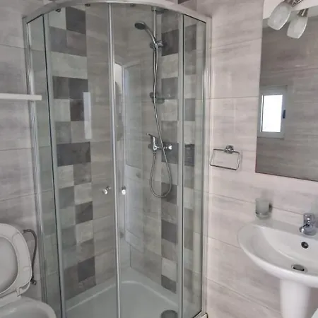 71 San Antonio Гостевой дом 3*