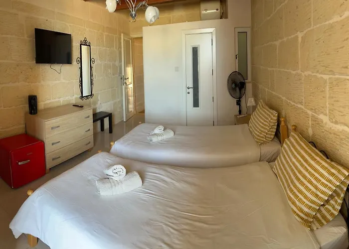 71 San Antonio 3* Victoria